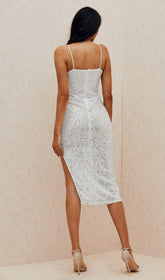 SEXY SILBERNES COCKTAILKLEID MIT GESCHLITZ
